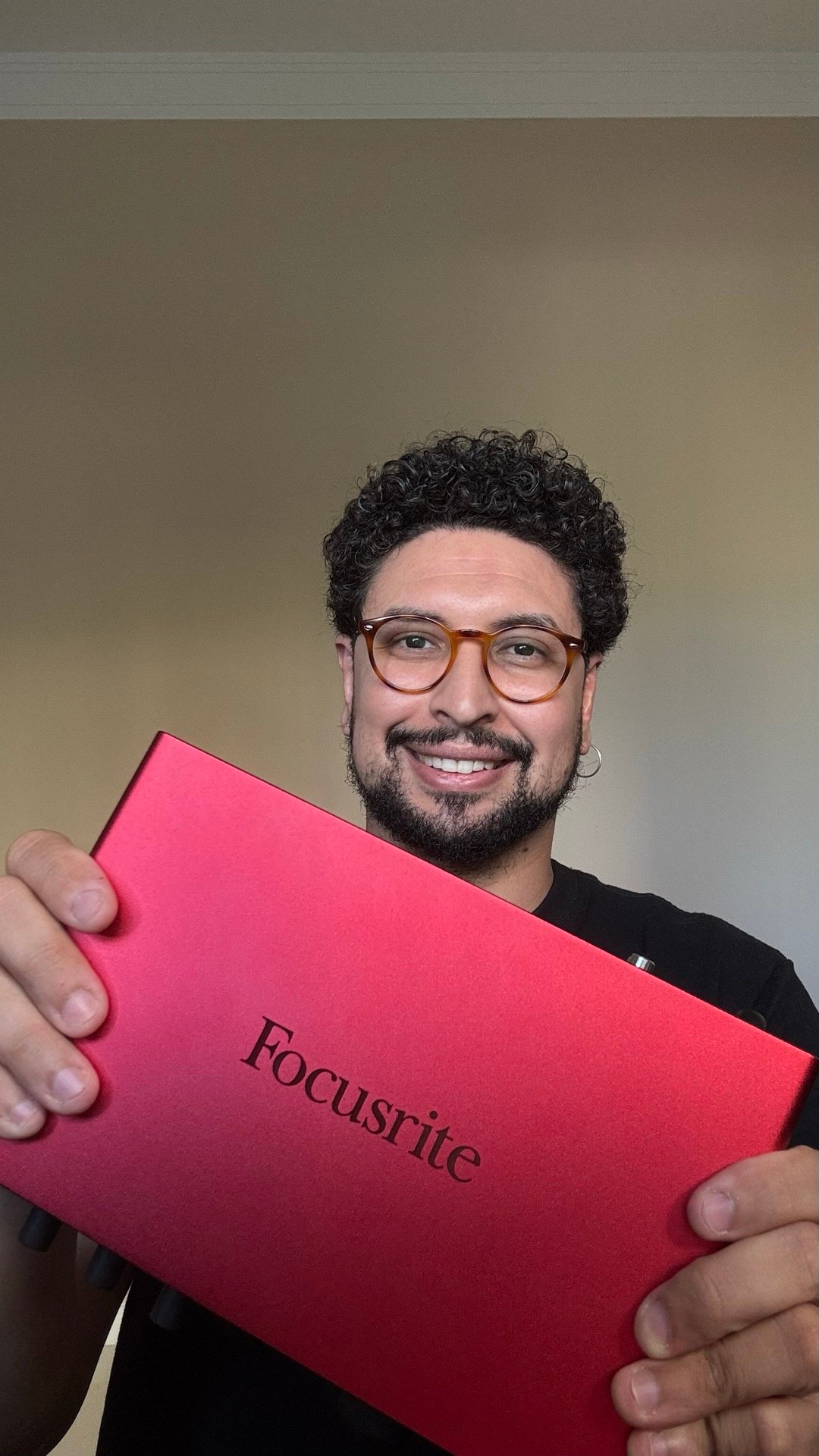 Felipe Eubank com interface Focusrite, endorsee oficial