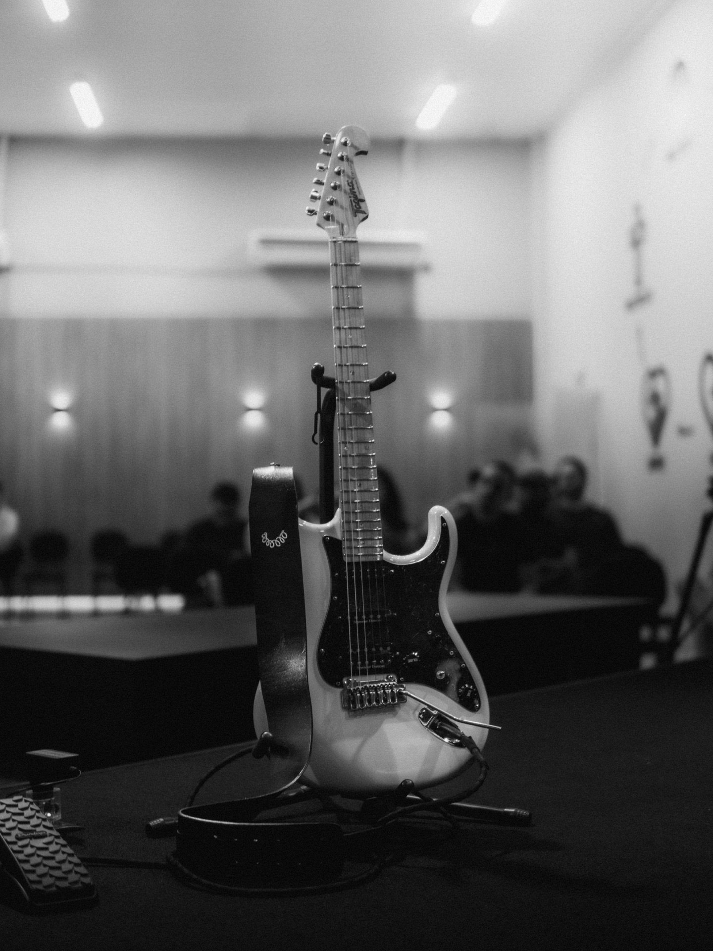 [Placeholder] Capa de Ruja o Leão (Ao Vivo)